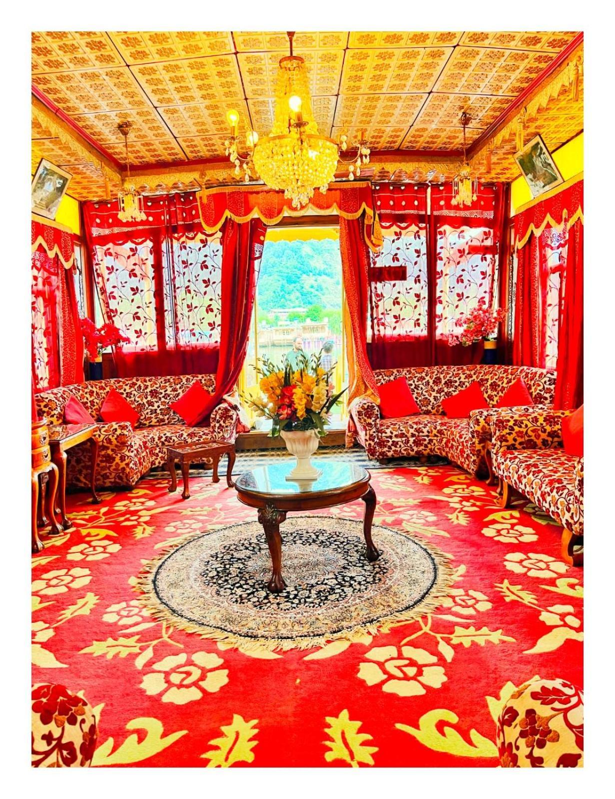 Mossess Group Of Houseboats Hotel Srīnagar Екстериор снимка